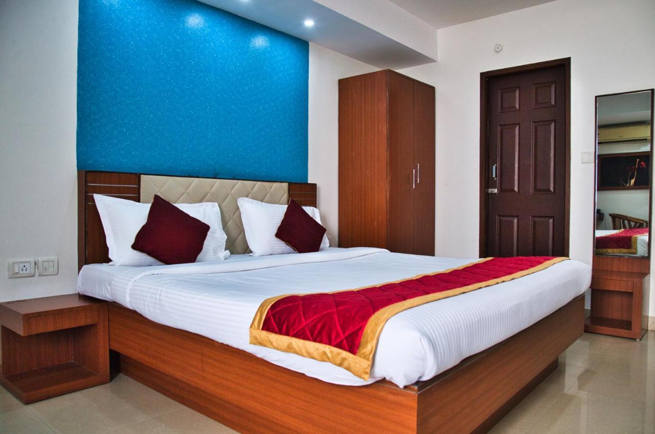 Business Inn Bangalore Exterior photo